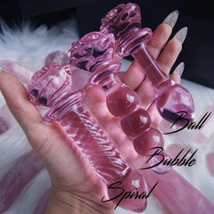 Queen Of Hearts - Premium  Glass Sex Toys - Just $43! Shop now at @curvenpeach | Pleasure Wands